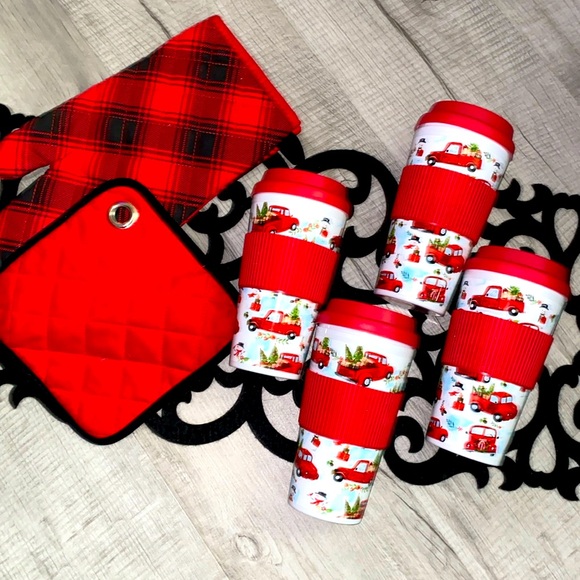 Christmas cups - Picture 1 of 3